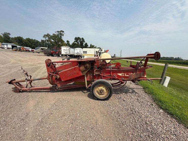 new-holland-271-image-11