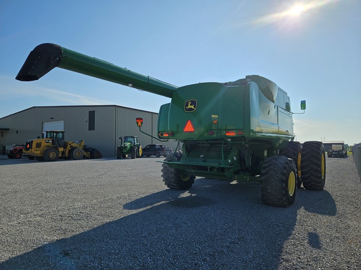 2009-john-deere-9770-sts-image-23