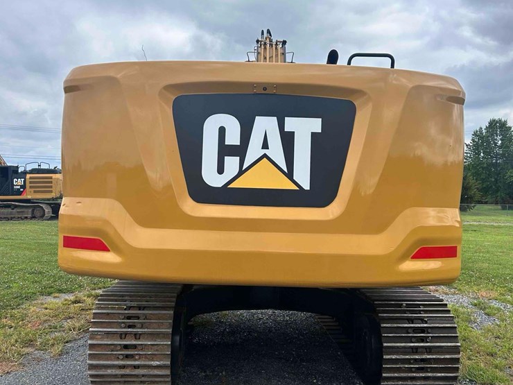 2018-caterpillar-320gc-image-6