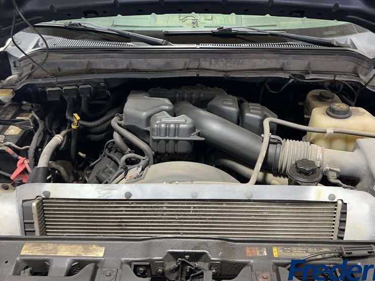 2016-ford-f350-image-21