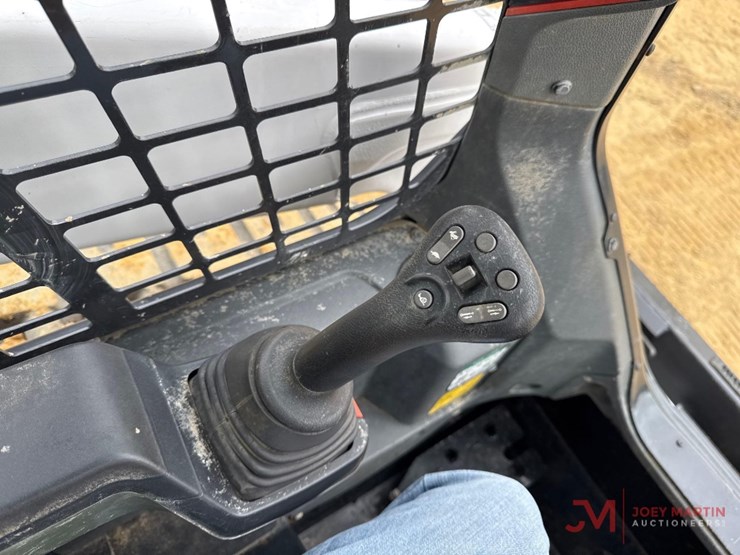 2021-bobcat-t66-image-14