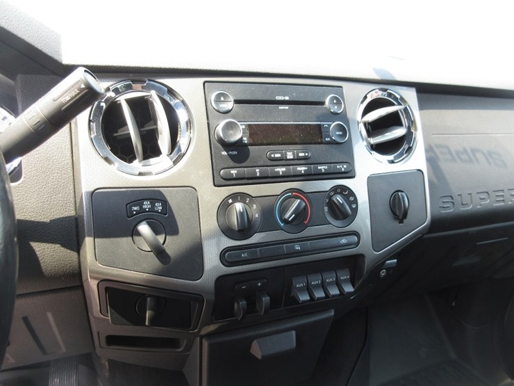 2009-ford-f250-image-12