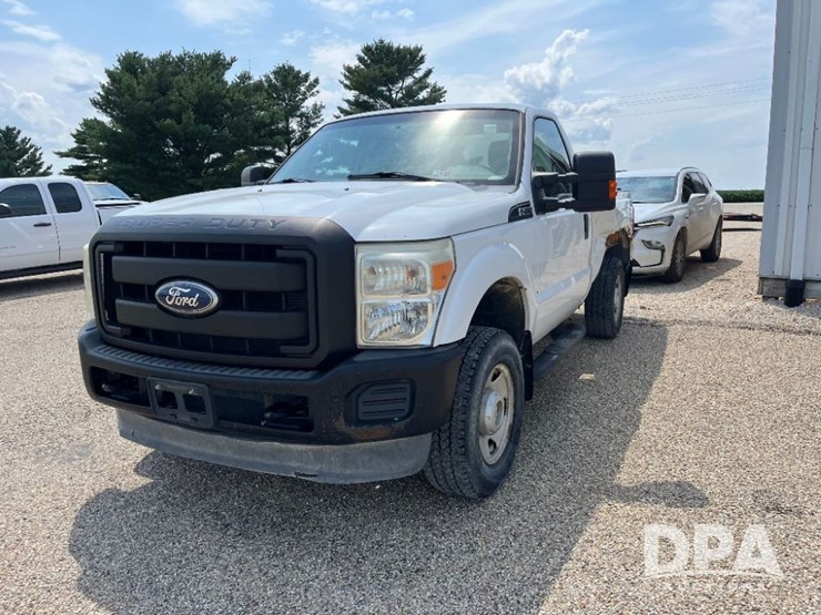 2011-ford-f250-image-2