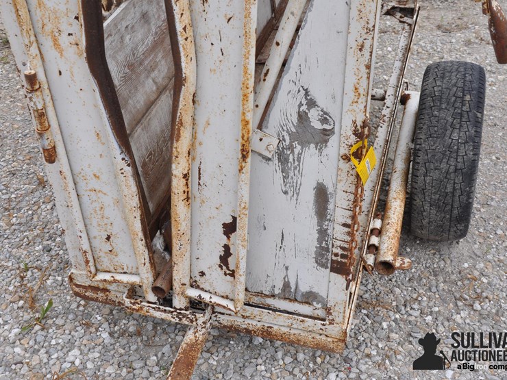 portable-cattle-chute-image-10