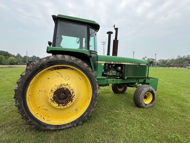 1983-john-deere-4650-image-8