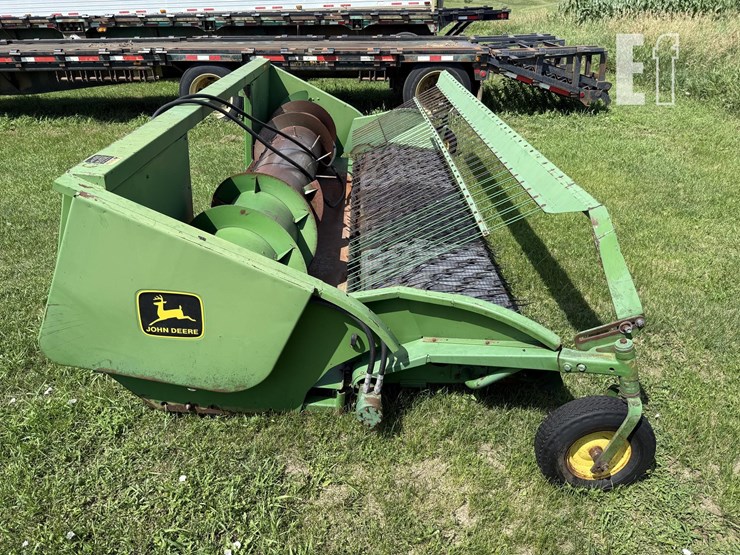 john-deere-212-image-7