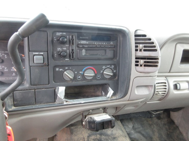 1994-chevy-2500-dually-pick-up-truck-image-10