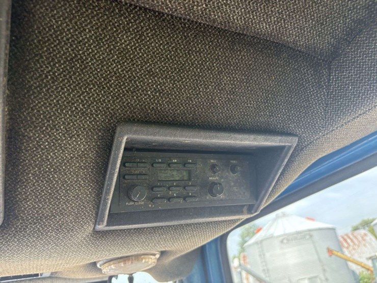 1988-ford-tw25-image-33
