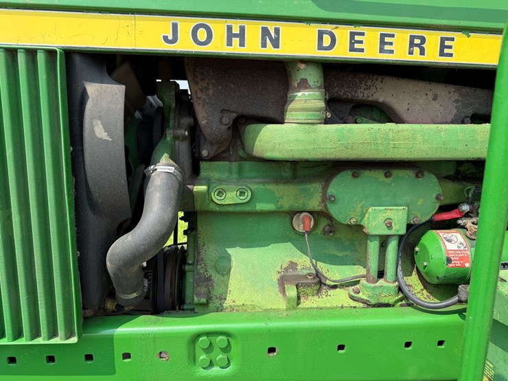 1977-john-deere-4230-image-16