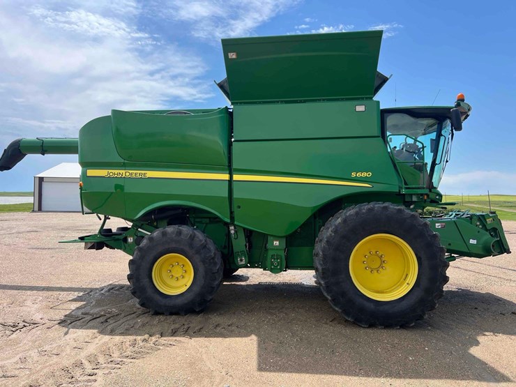 2021-john-deere-s680-image-6