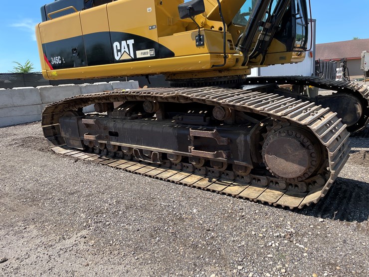 caterpillar-345c-image-15
