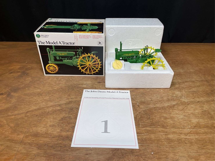 1/16-john-deere-a-precision-nib-ertl-image-1