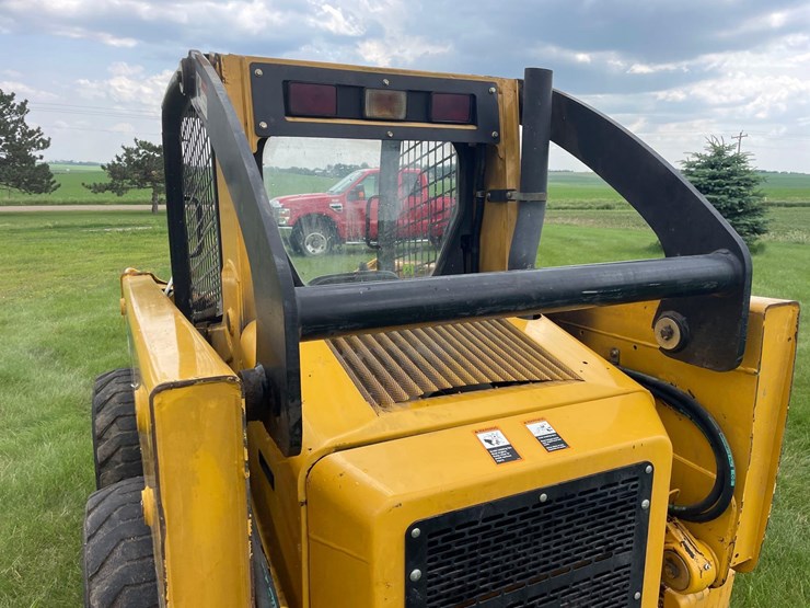 2006-john-deere-317-image-25