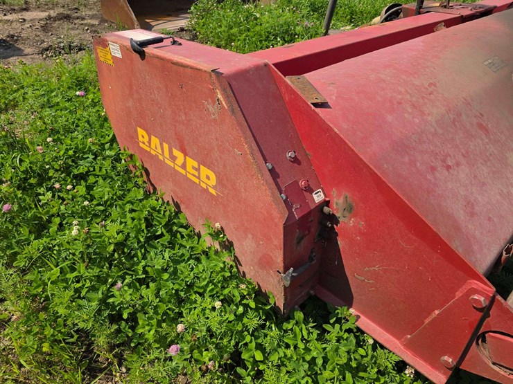 blazer-1500-stalk-chopper,-6-row-22”-(15’),-1000-pto,-4-rear-assist-wheels,-15”-tires-on-6-bolt-rims-image-13