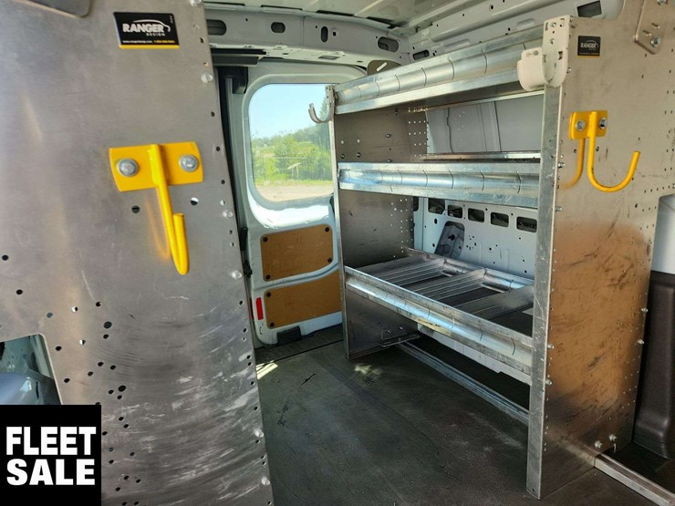 2017-ford-transit-connect-image-19