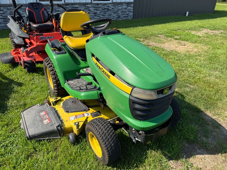 john-deere-x530-image-2