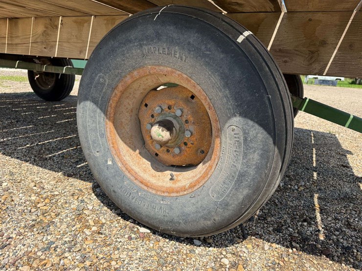 john-deere-6-image-12