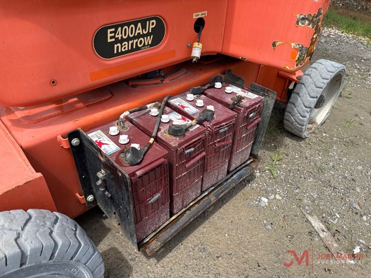 2015-jlg-e400ajpn-image-13