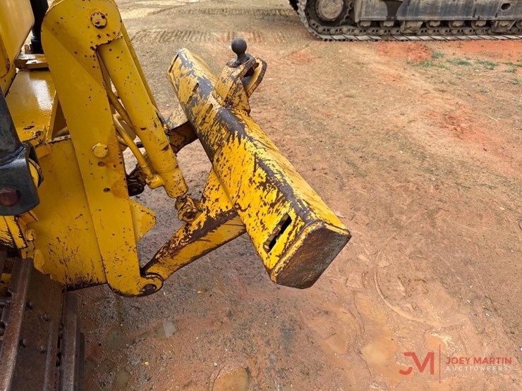 deere-450d-image-8