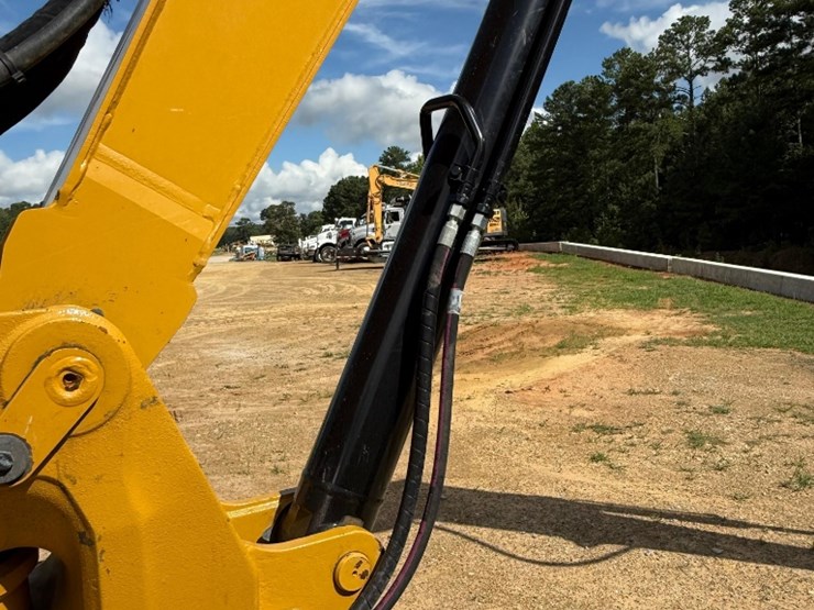 2022-caterpillar-308-cr-image-16