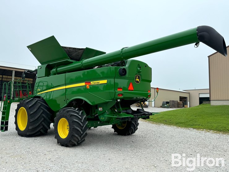 2023-john-deere-s780-image-7