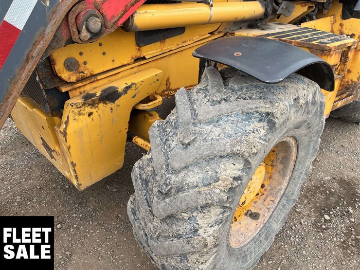 2014-deere-410k-image-9