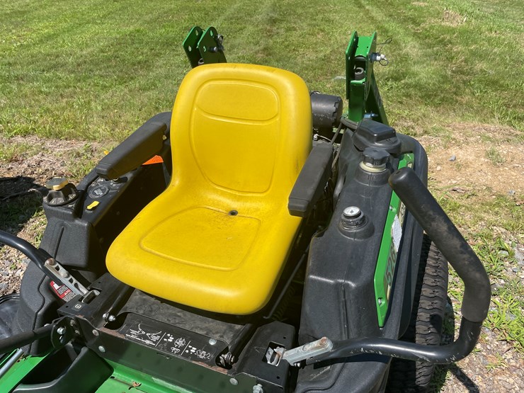 2020-john-deere-2020-image-11