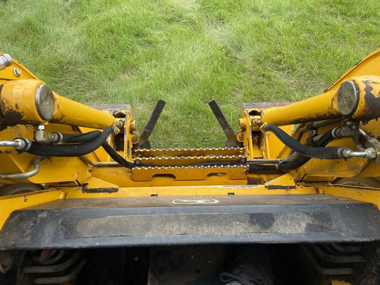 2006-john-deere-317-image-56