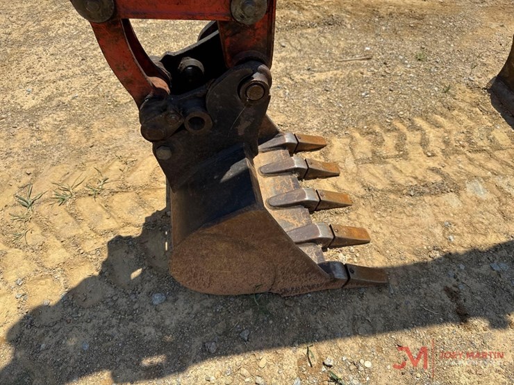 2019-kubota-u27-4-image-8