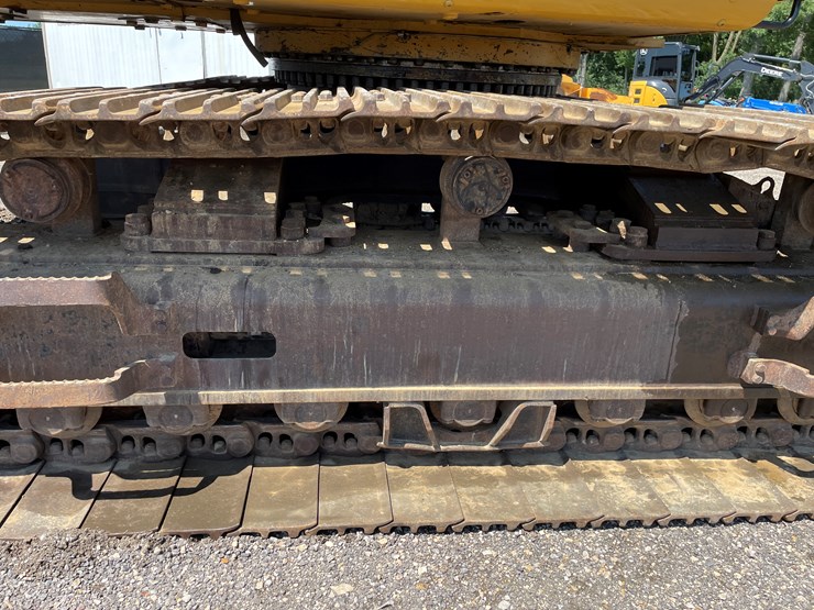 caterpillar-345c-image-17