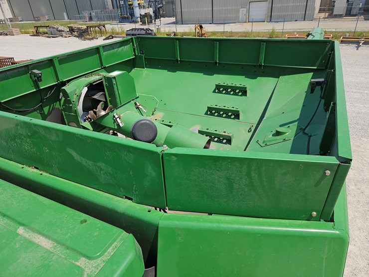 2001-john-deere-9650-sts-image-14