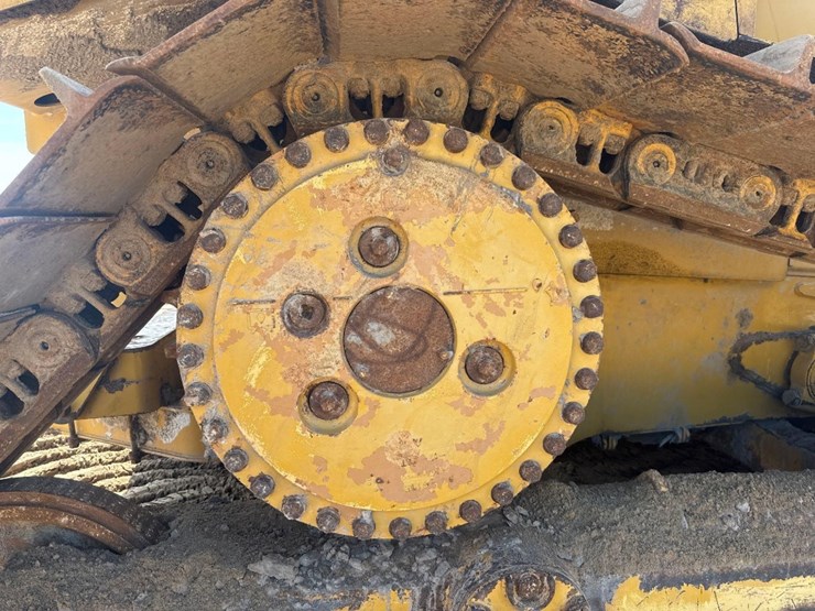 2018-caterpillar-d6t-lgp-image-16