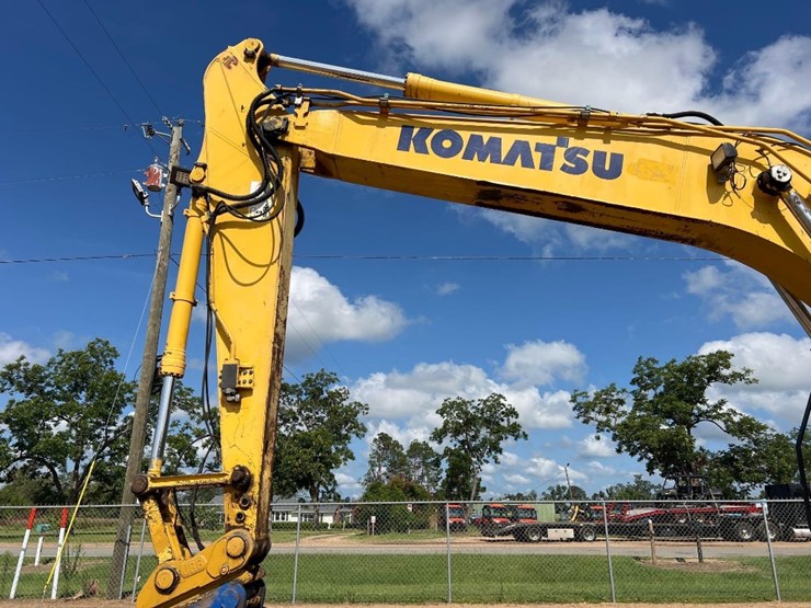 2017-komatsu-pc228us-lc-10-image-23