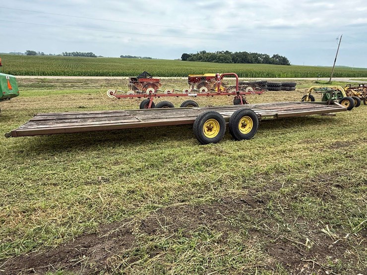 john-deere-8-image-5