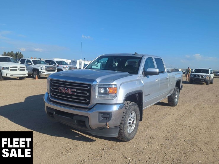 2018-gmc-sierra-2500hd-image-16