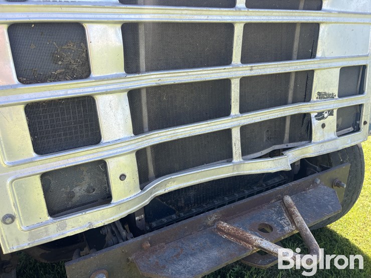 1984-international-f2375-t/a-silage-truck-image-9