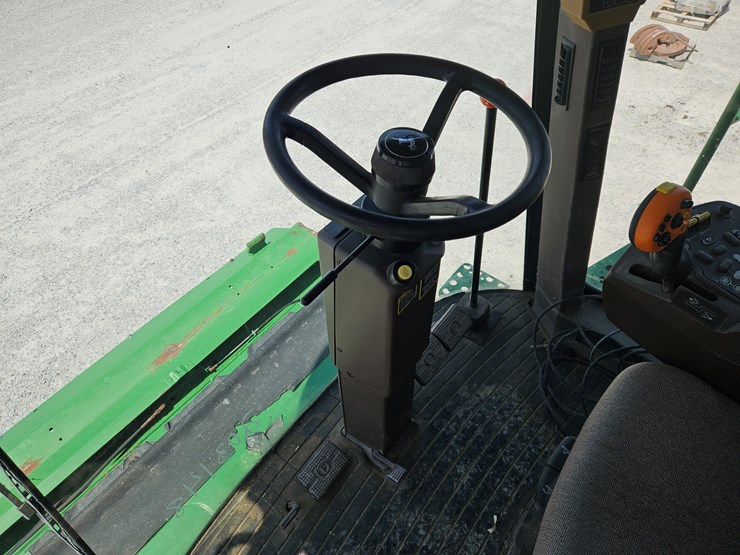 2001-john-deere-9650-sts-image-10