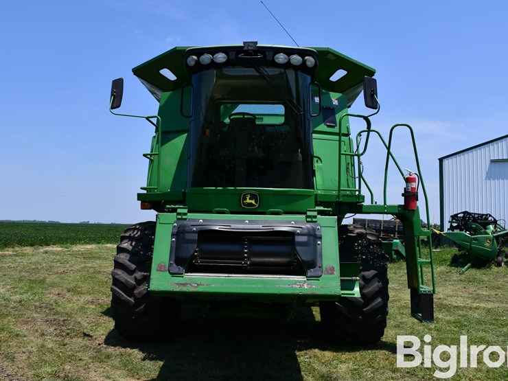 2007-john-deere-9560-sts-image-2