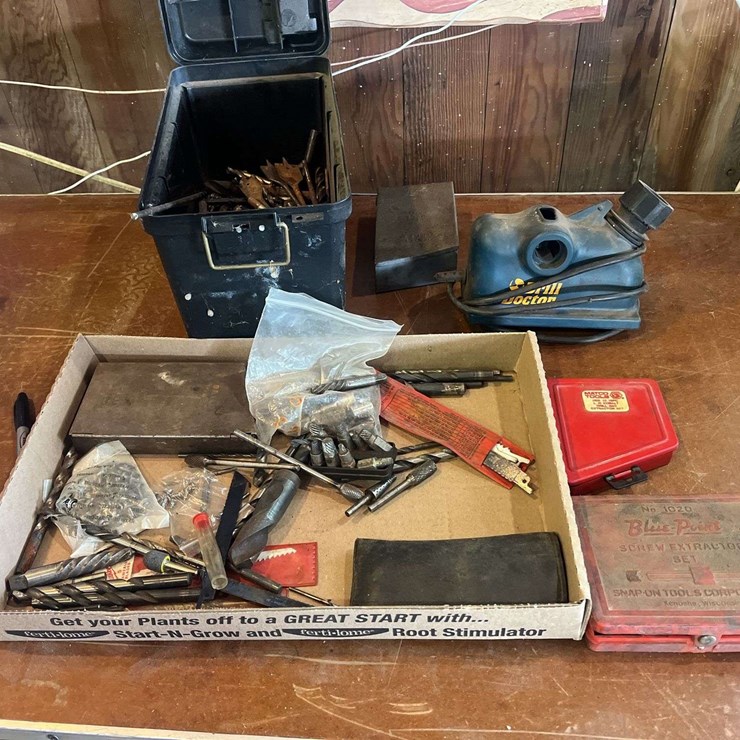 Assorted Drill Bits & Screw Extractor Kits
