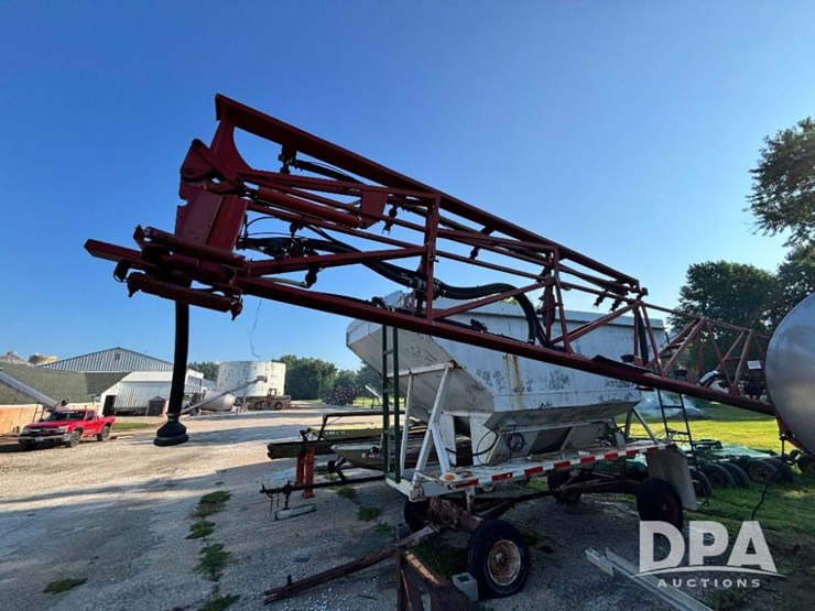 2014-case-ih-610-image-21