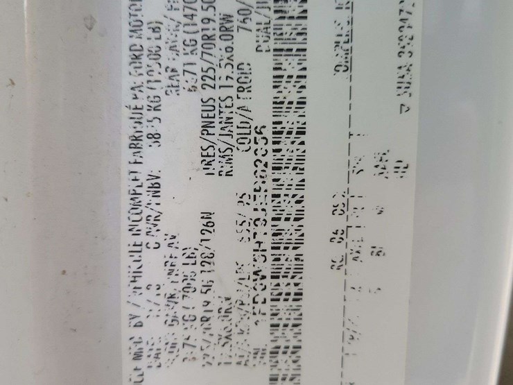 2018-ford-550-image-6