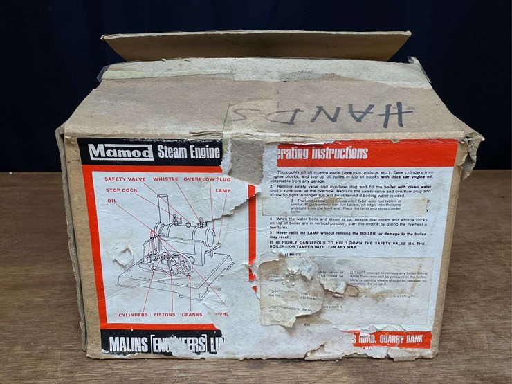 steam-engine-nib-mamod-image-14