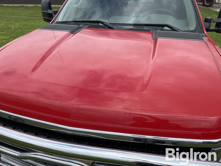 2010-chevrolet-silverado-3500-image-12