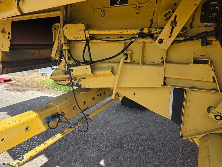 1988-new-holland-tr86-image-24
