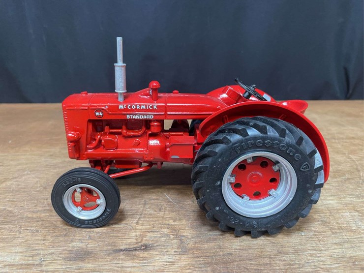 1/16-mccormick-w-4-1990-lafayette-c&m-image-3