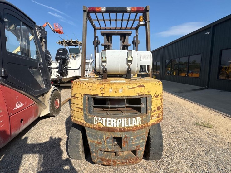 caterpillar-gp30-image-4