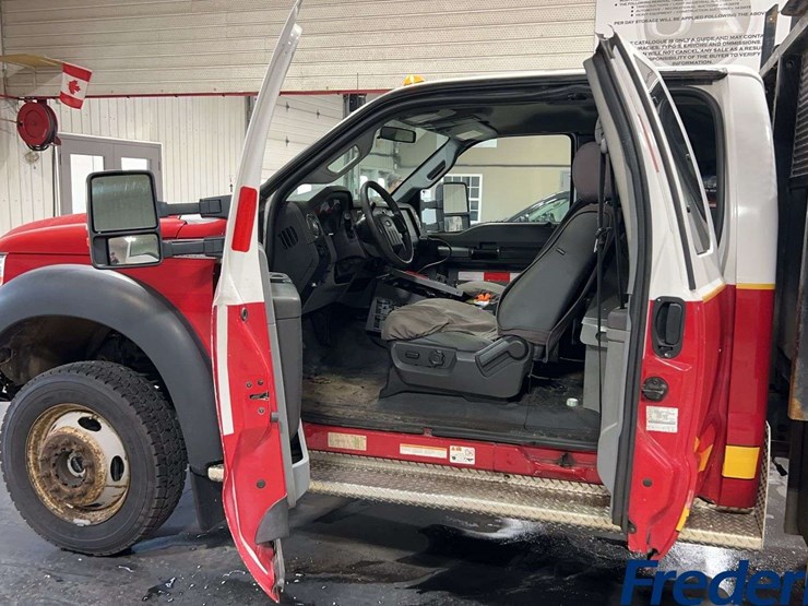 2012-ford-f550-image-12