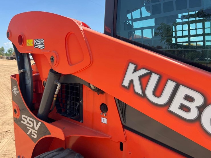 2020-kubota-ssv75-image-20