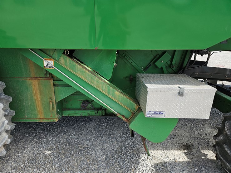 1996-john-deere-9600-image-16