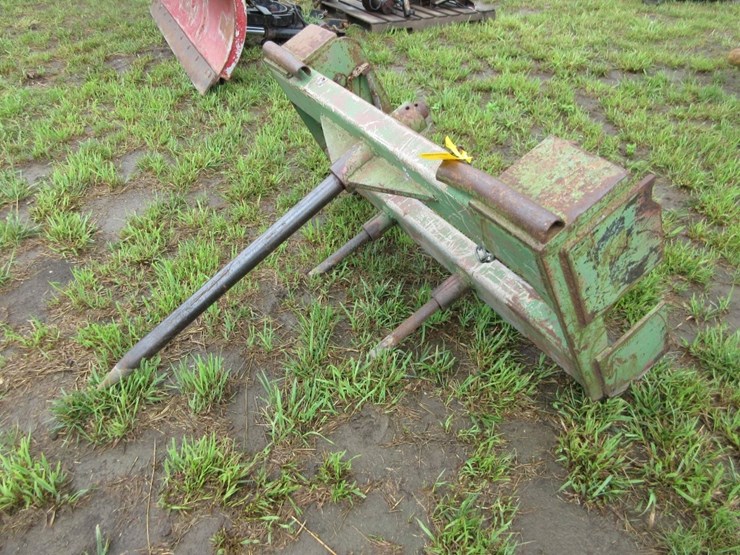 john-deere-bale-spear-image-1